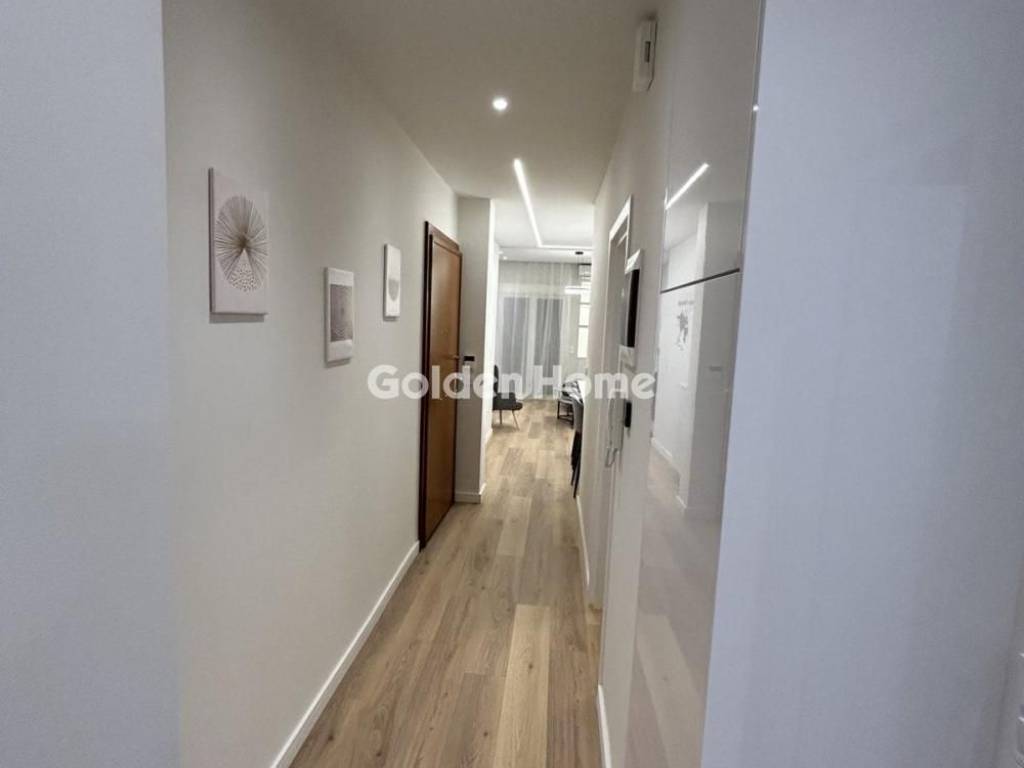 Χολ - Διάδρομος