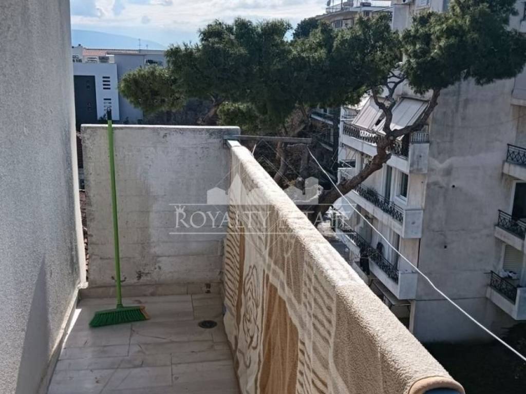 Θέα από μπαλκόνι