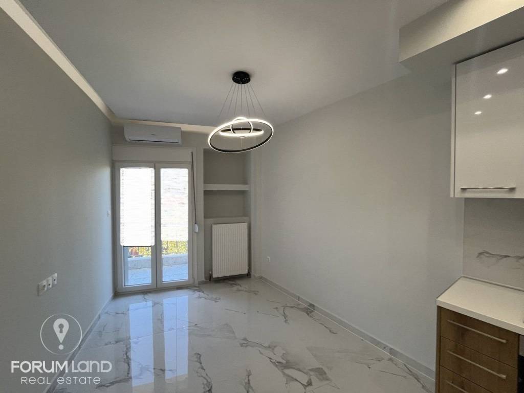 Forumland Real Estate, Σαλοκουζίνα