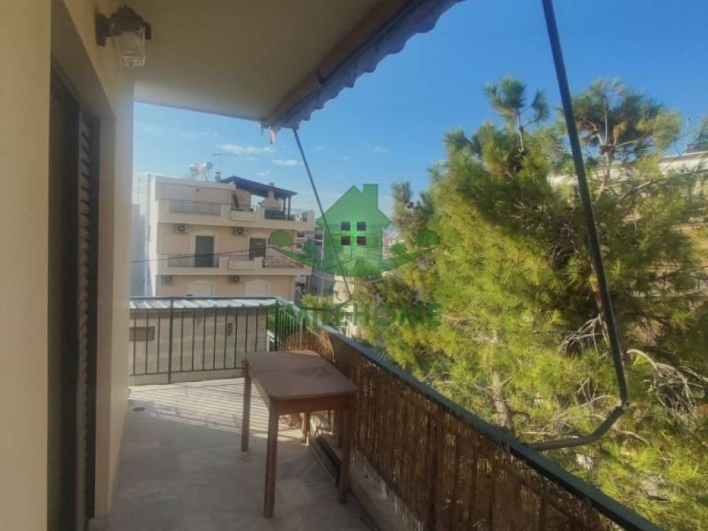 Θέα από μπαλκόνι