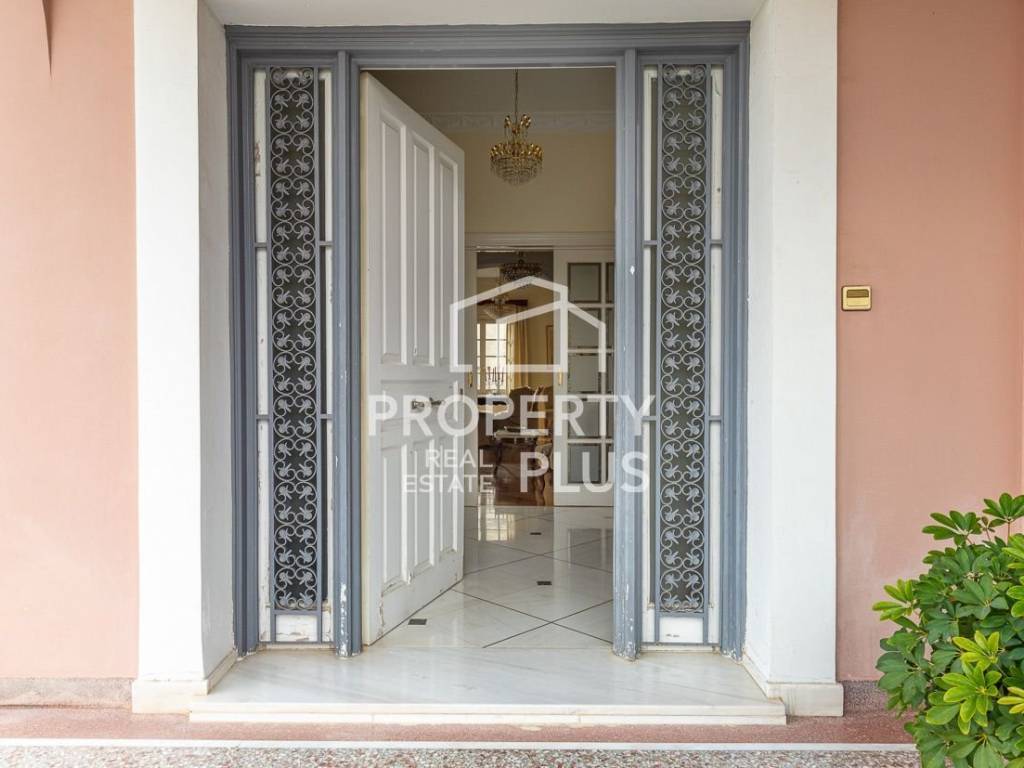 Εσωτερικοι χώροι