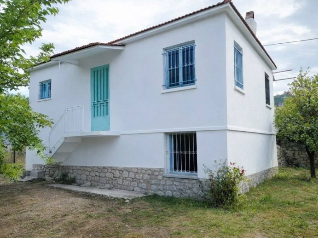 Mia protase anakainises exoterikes opses