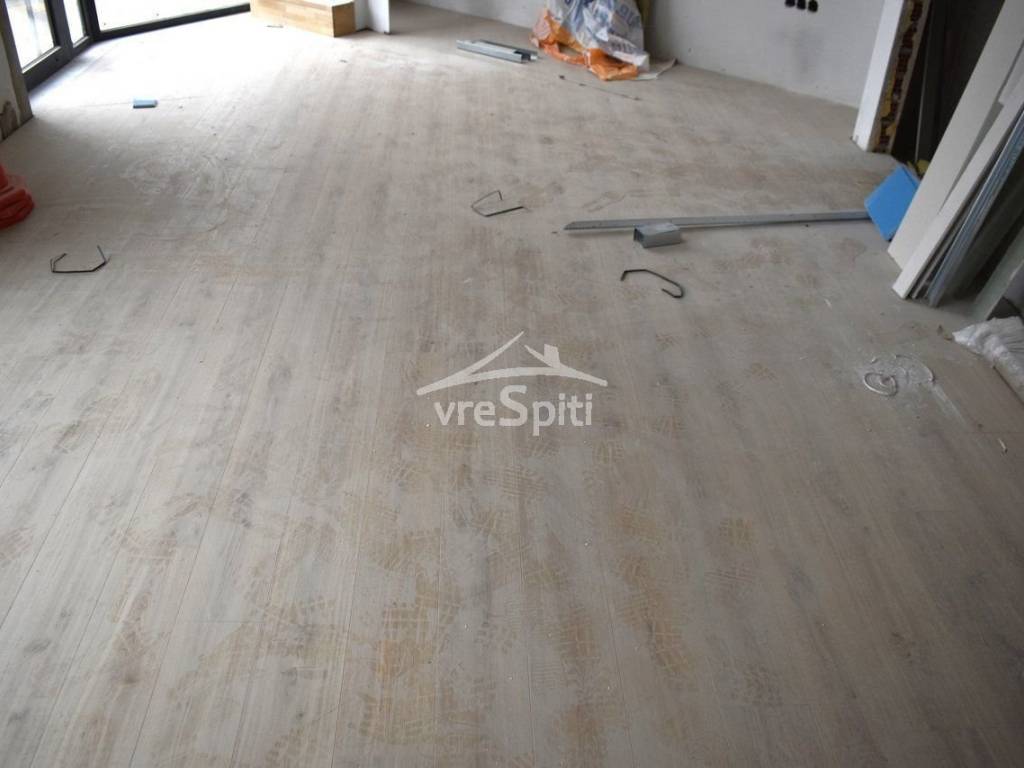 ΑΠΟΨΗ ΚΑΤΑΣΤΗΜΑΤΟΣ