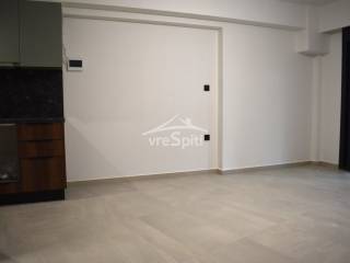 ΕΣΩΤΕΡΙΚΗ ΑΠΟΨΗ ΓΚΑΡΣΟΝΙΕΡΑΣ