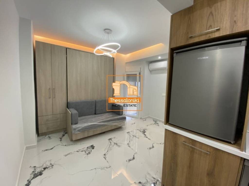 Καμάρα, Στούντιο, 30 τ.μ.