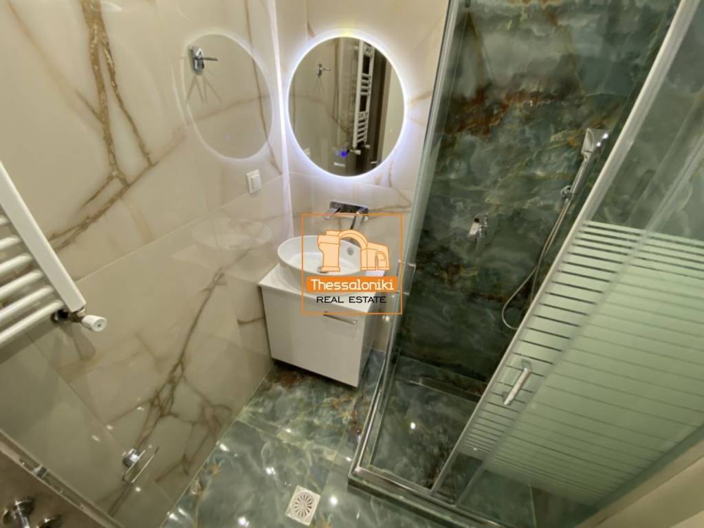 Καμάρα, Στούντιο, 30 τ.μ.