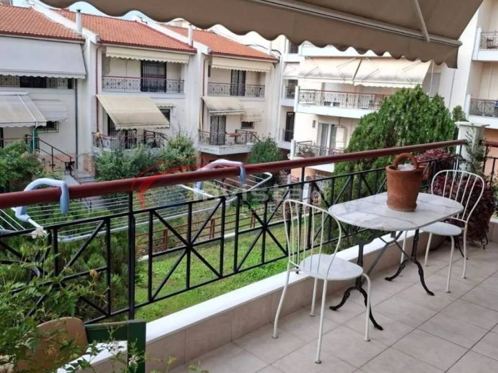 Θέα από μπαλκόνι