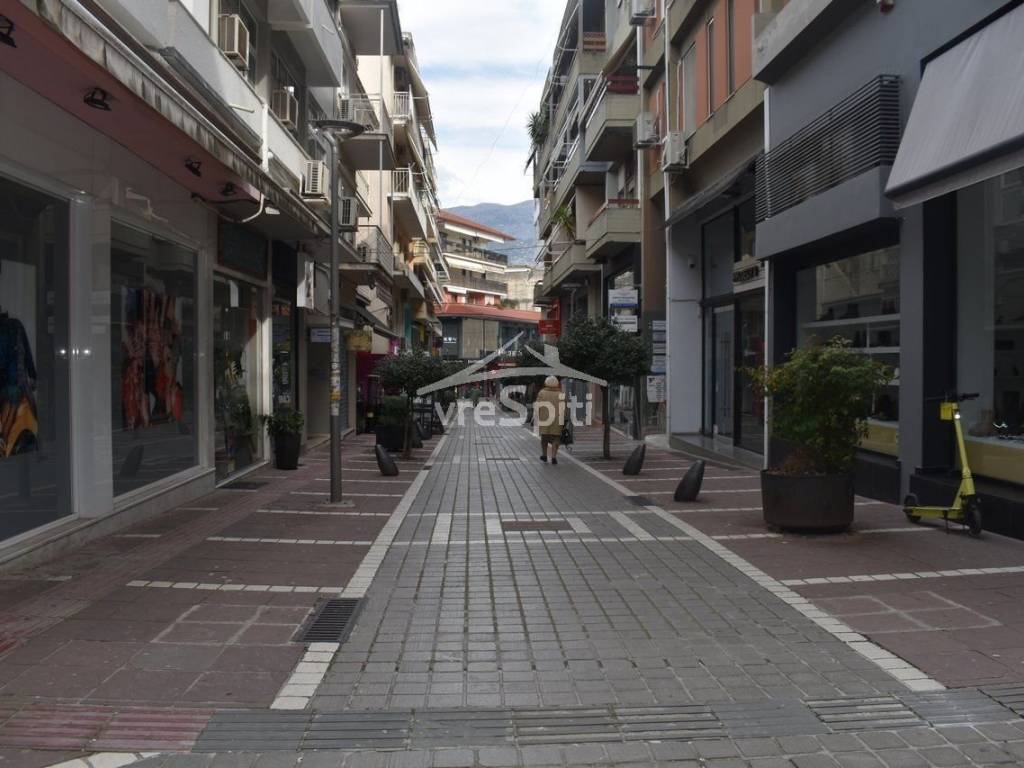 ΑΠΟΨΗ ΤΟΥ ΕΜΠΟΡΙΚΟΥ ΚΕΝΤΡΟ ΣΤΑ ΙΩΑΝΝΙΝΑ