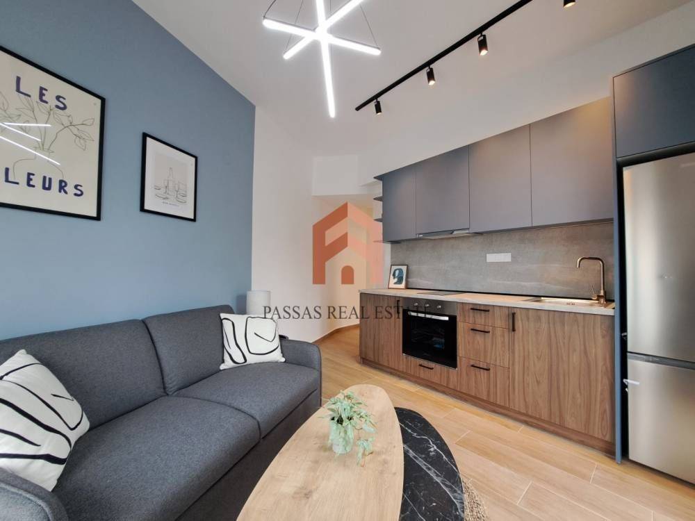 Σαλοκουζίνα