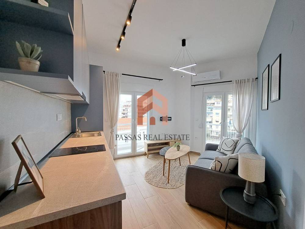 Σαλοκουζίνα