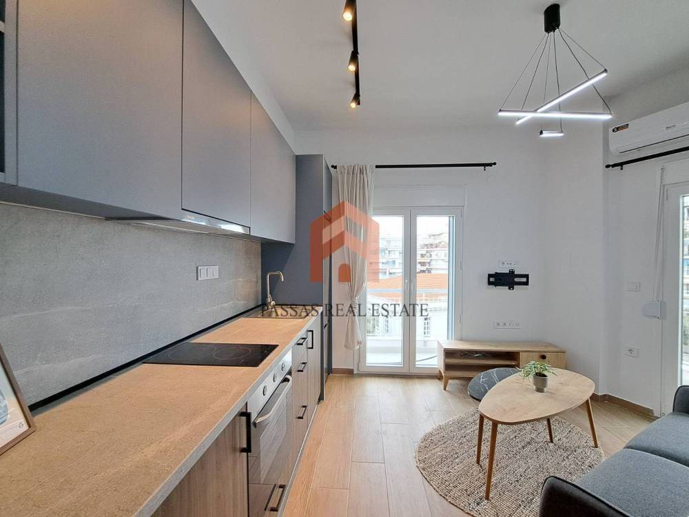 Σαλοκουζίνα