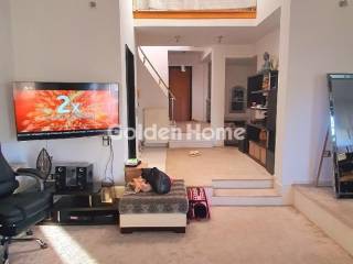 Χολ - Διάδρομος