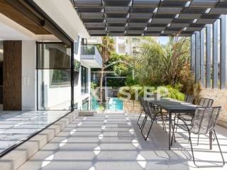 Θέα από μπαλκόνι