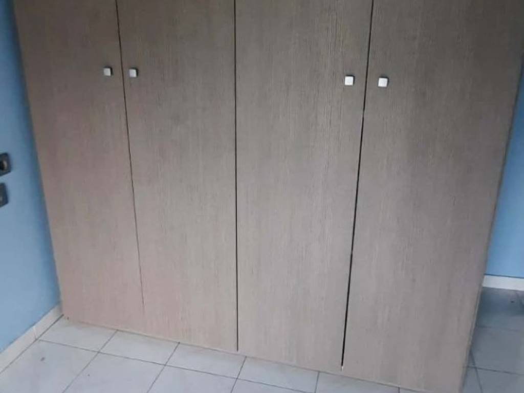 ΕΝΤΟΙΧΙΣΜΕΝΗ ΝΤΟΥΛΑΠΑ