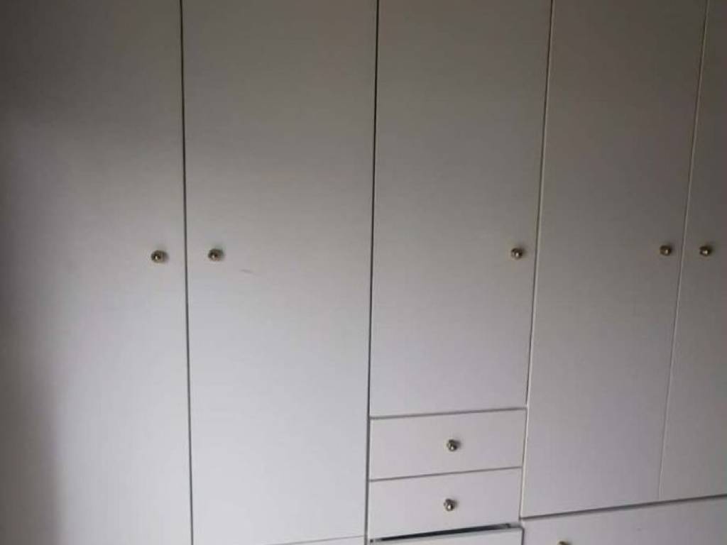 ΕΝΤΟΙΧΙΣΜΕΝΗ ΝΤΟΥΛΑΠΑ