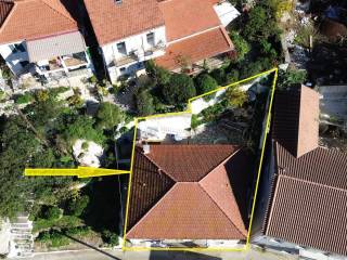 Location with outlined border