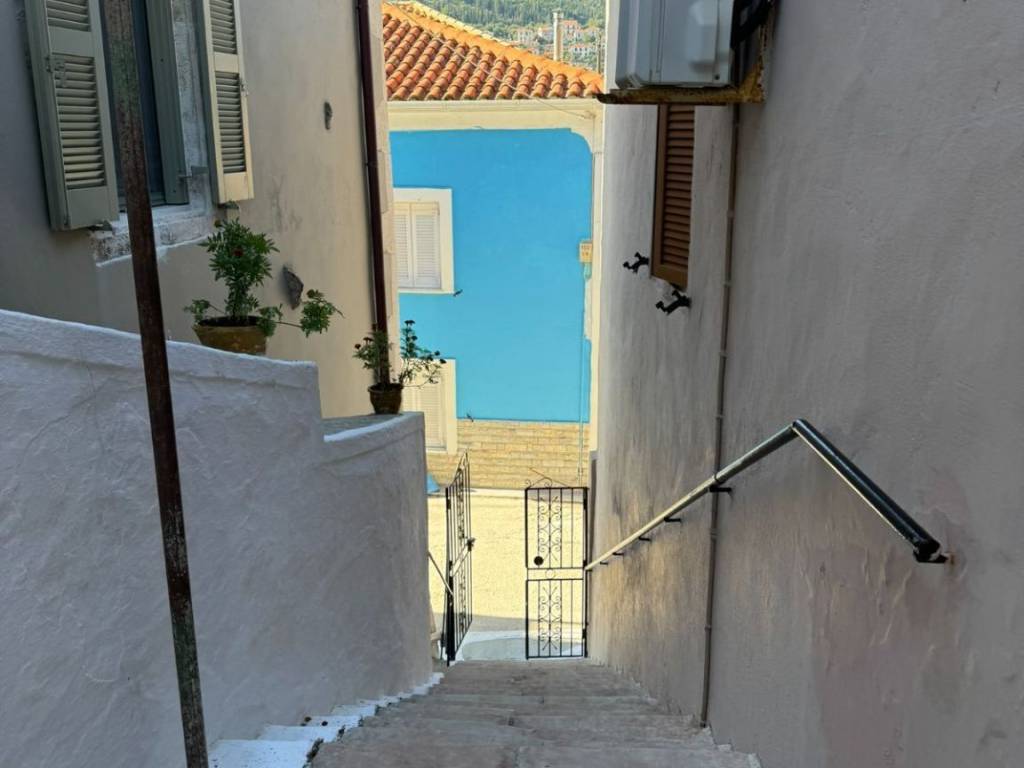 External access stairs