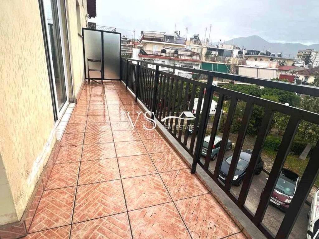 Θέα απο μπαλκόνι