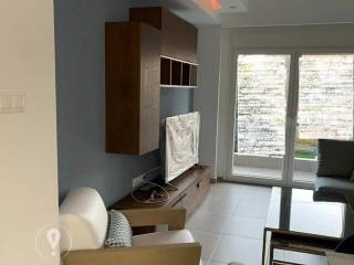 Forumland Real Estate, Σαλόνι