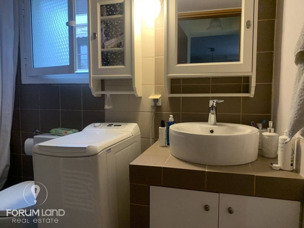 Forumland Real Estate, μπάνιο