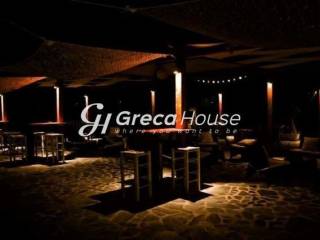 Poleitai Xenodocheio me Pisina, THea THalassa Eleia