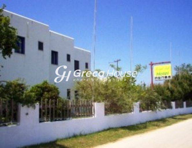 Poleitai Xenodocheio me Pisina, THea THalassa Eleia