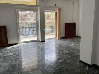 σαλόνι ( 4η εικόνα)