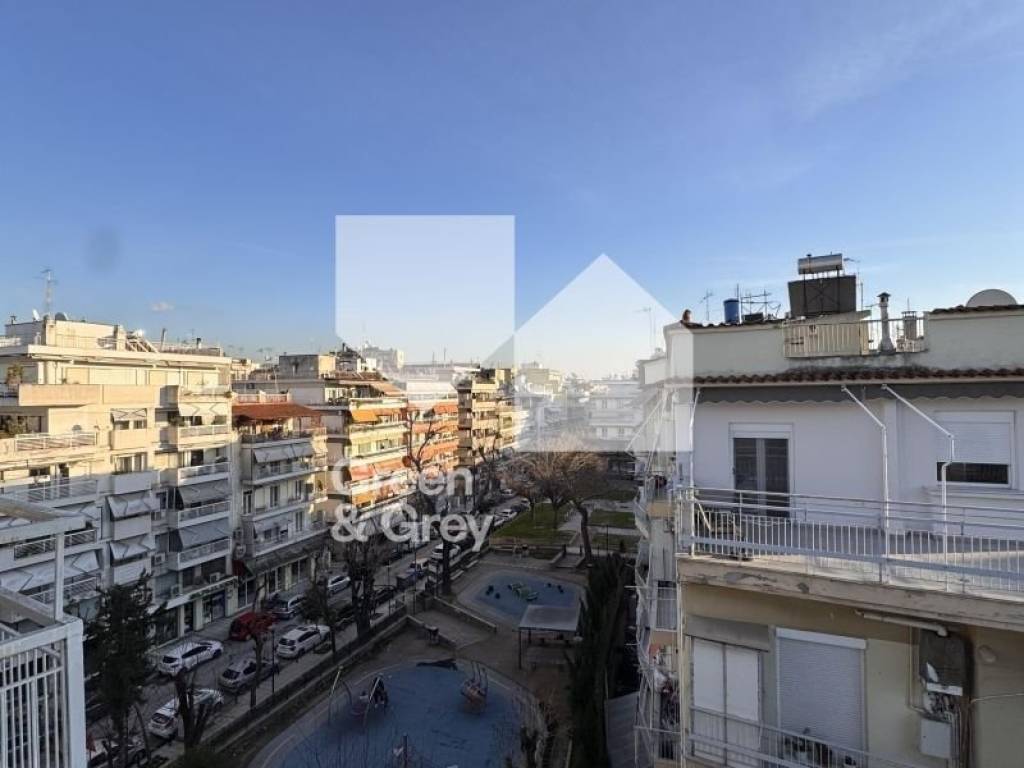 Θέα από μπαλκόνι