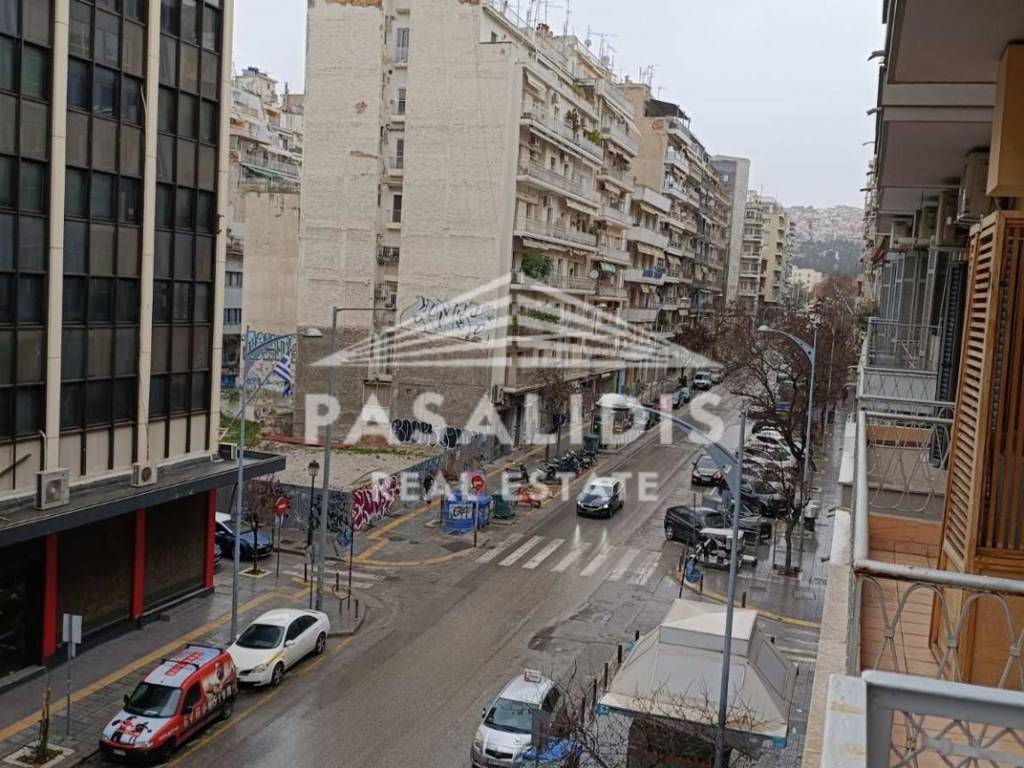 Θέα από μπαλκόνι