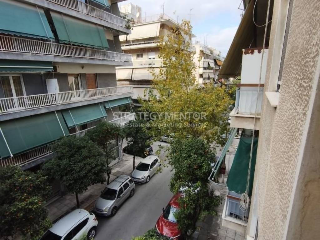 Θέα από μπαλκόνι