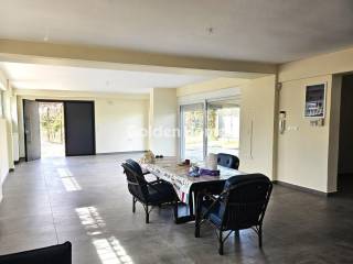 Τραπεζαρία