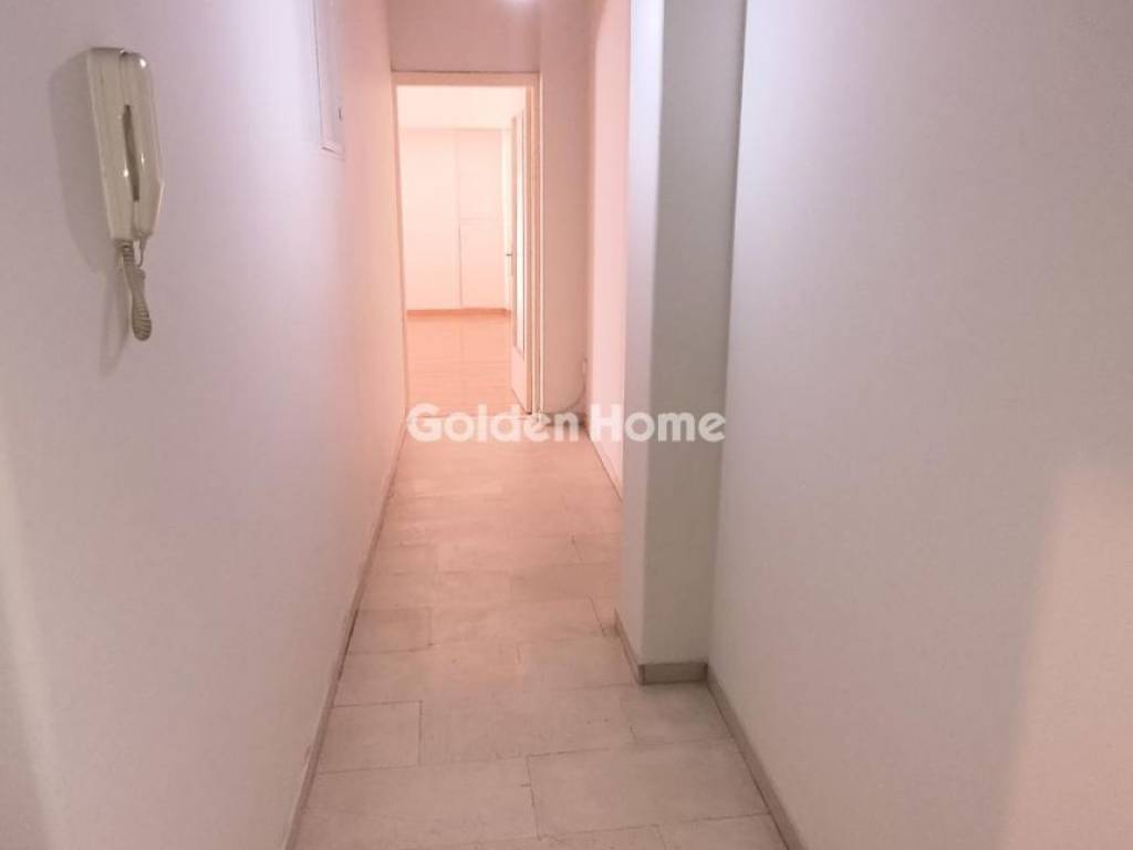 Χολ - Διάδρομος