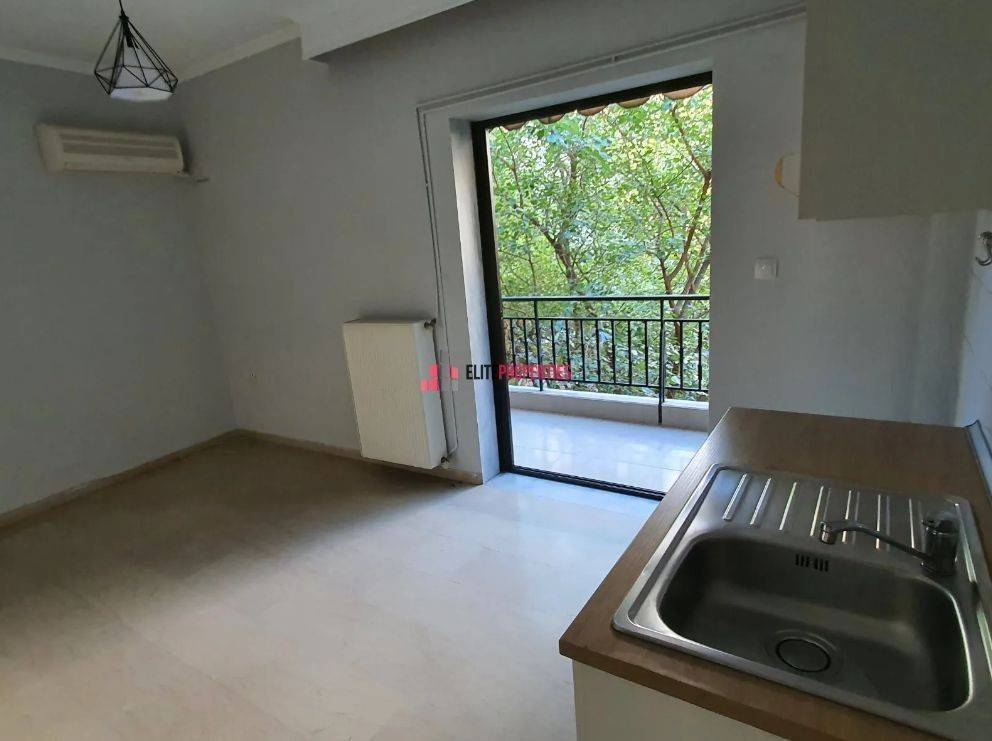 ΣΑΛΟΚΟΥΖΙΝΑ