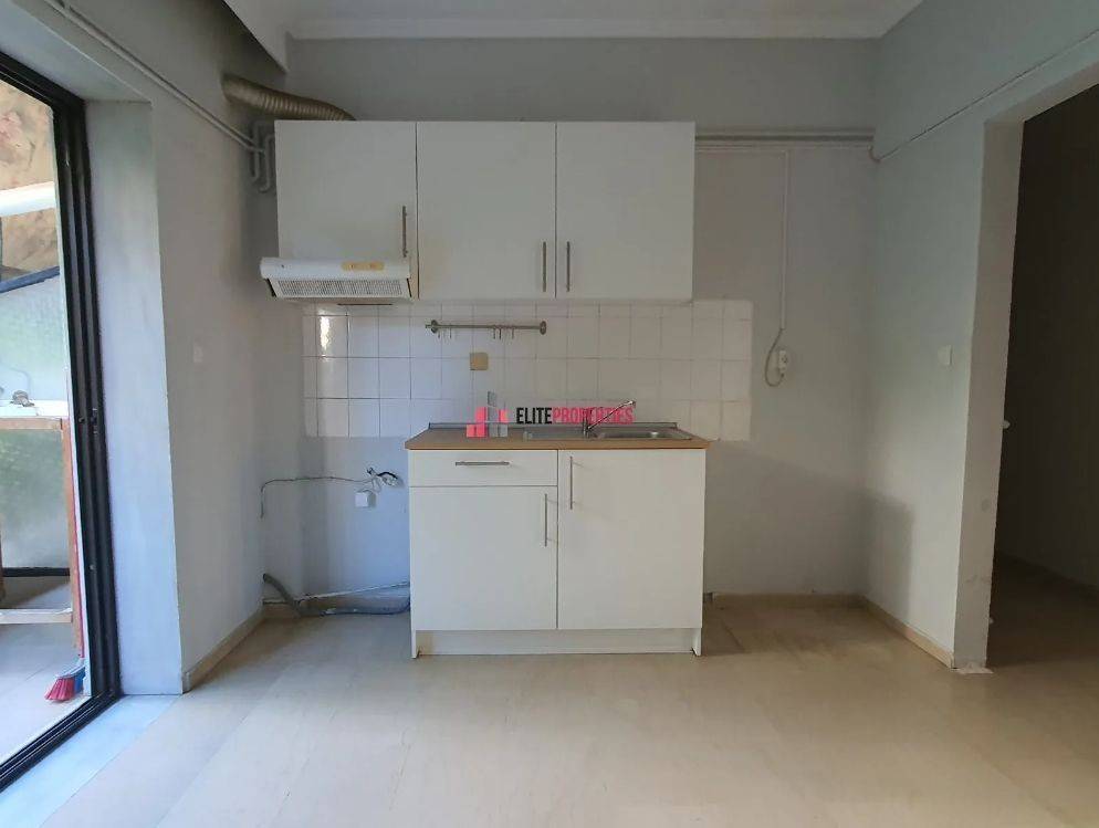 ΣΑΛΟΚΟΥΖΙΝΑ