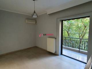 ΣΑΛΟΚΟΥΖΙΝΑ