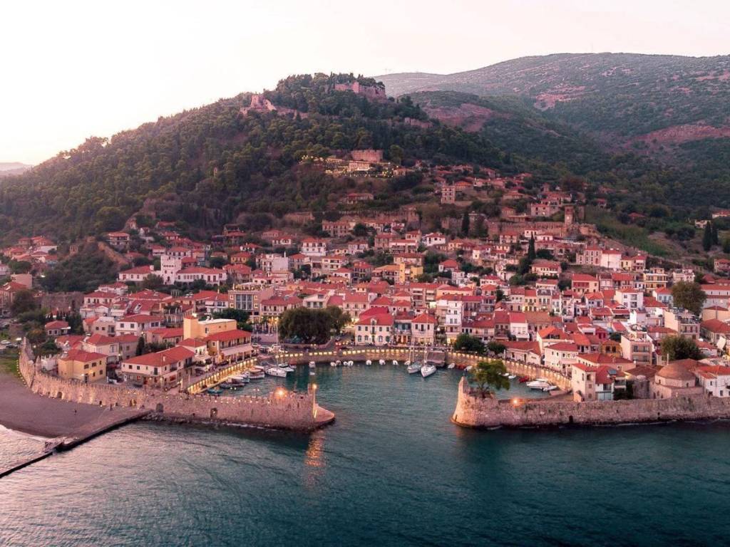 Η ΠΟΛΗ ΤΗΣ ΝΑΥΠΑΚΤΟΥ