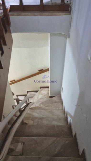 ΕΣΩΤΕΡΙΚΕΣ ΣΚΑΛΕΣ