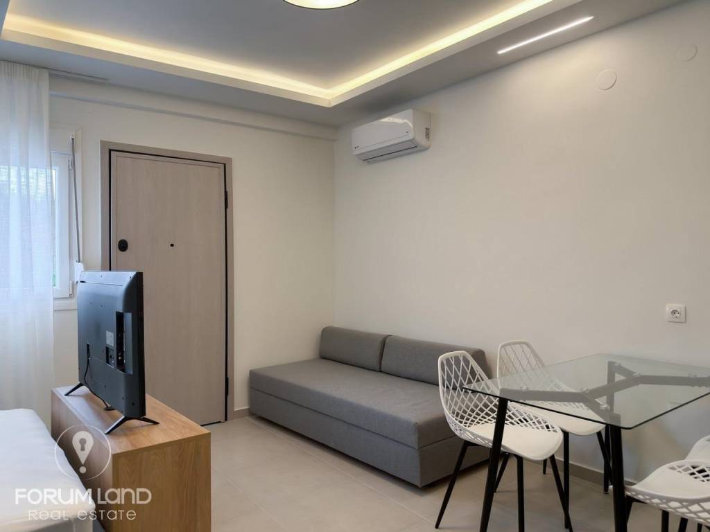 Forumland Real Estate, Studio 30τ.μ.