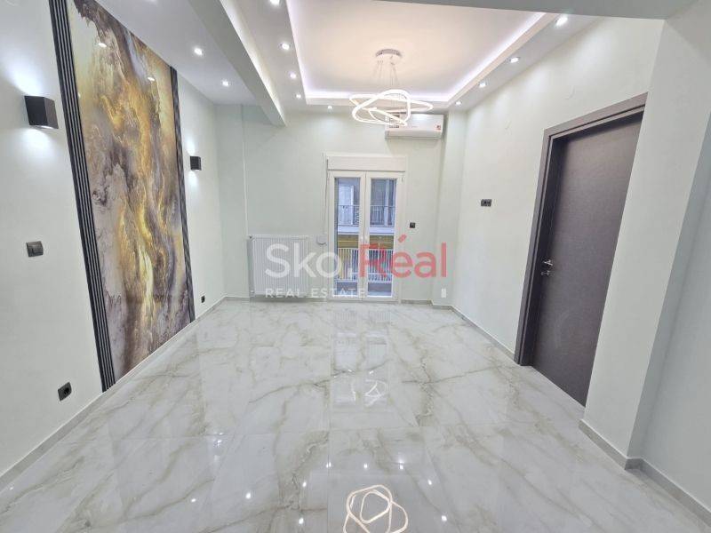 Σαλοκουζίνα