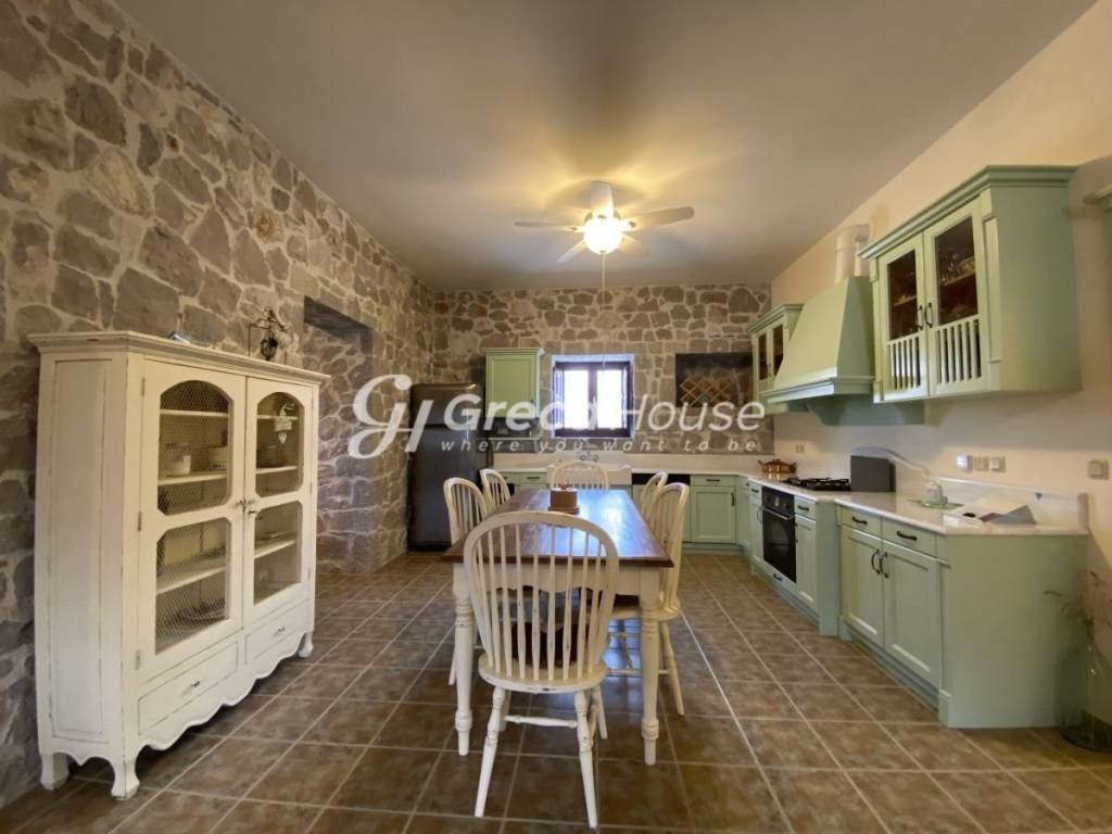 Luxurious Villa Complex with Panoramic Views in Epidaurus