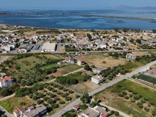 Έναντι 2ου Γυμνασίου - πλησίον 2ου Λυκείου &amp; 4ου Δημοτικού