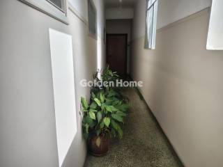 Χολ - Διάδρομος