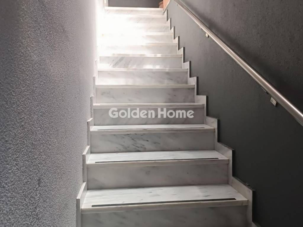 Χολ - Διάδρομος