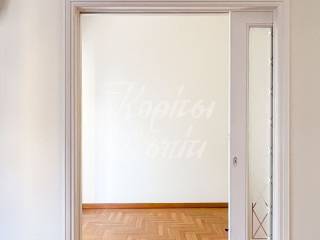 Ενιαία αίσθηση χώρων με εσωτερικό πέρασμα.