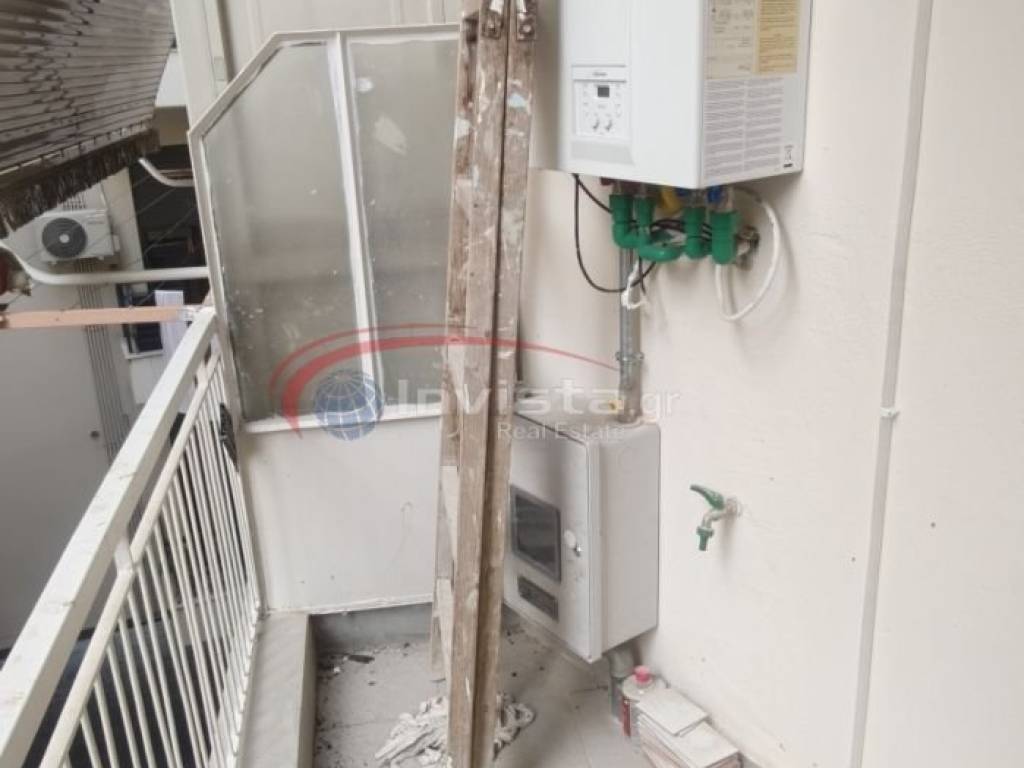 Θέα από μπαλκόνι