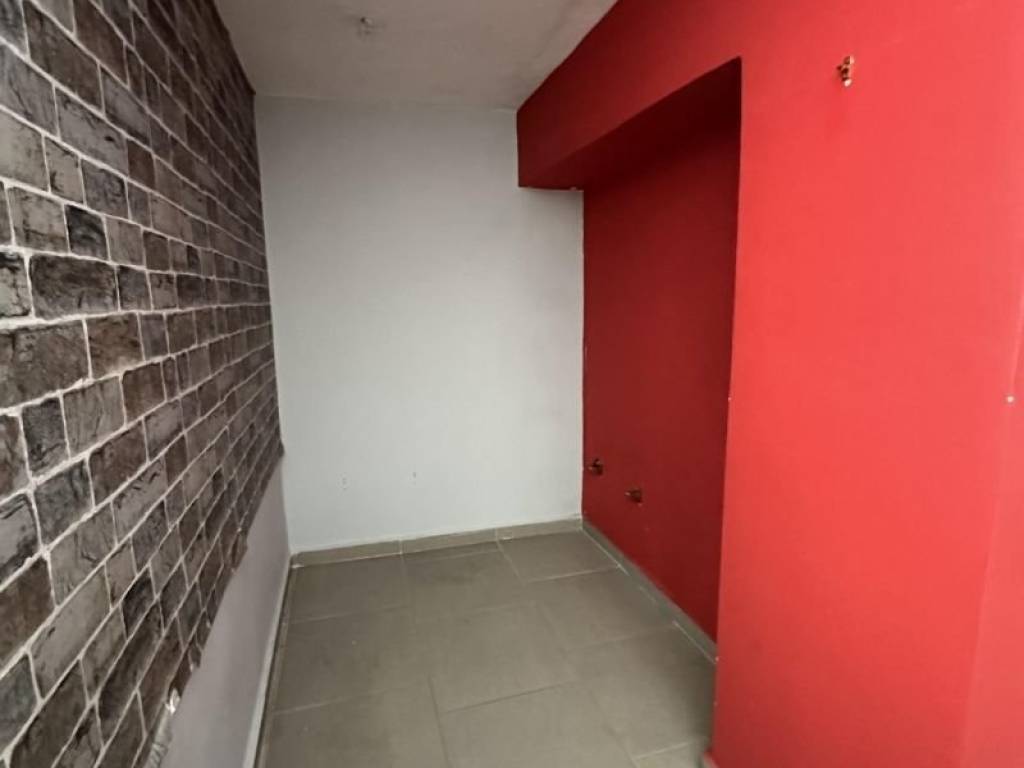 Επάνω όροφος