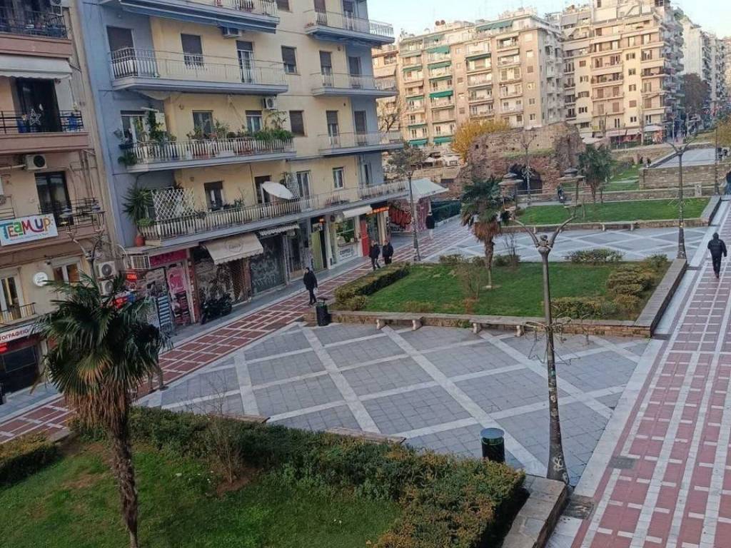 Forumland Real Estate, Θέα Δραγούμη