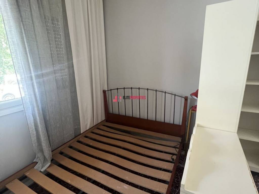 ΣΑΛΟΝΟΔΩΜΑΤΙΟ