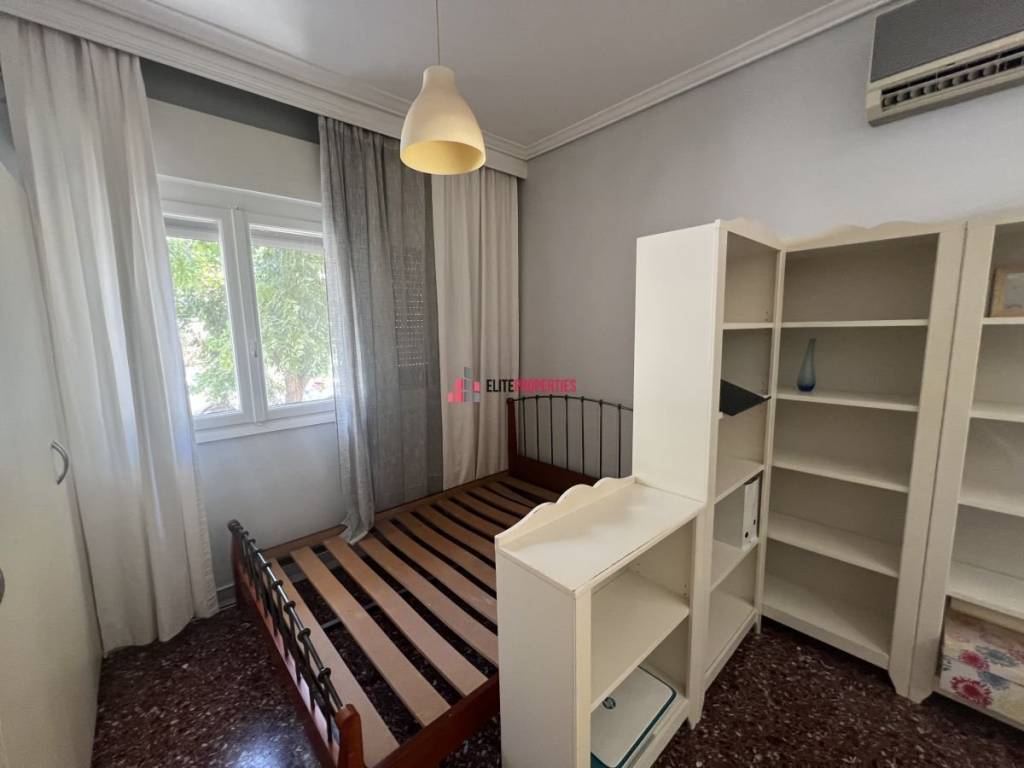 ΣΑΛΟΝΟΔΩΜΑΤΙΟ