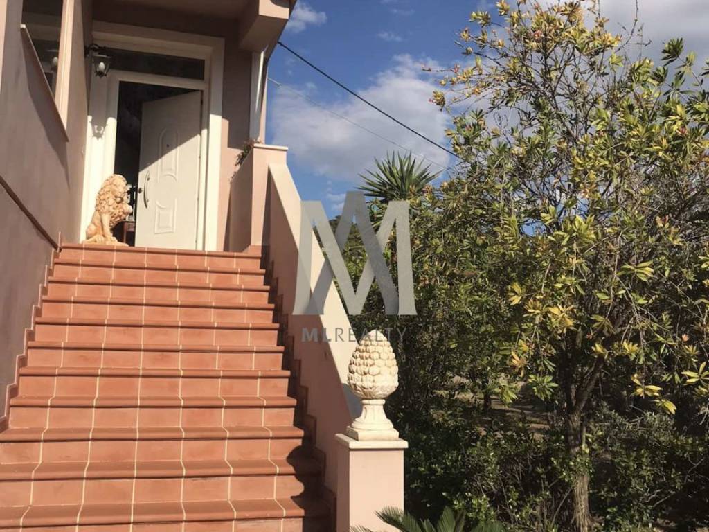 Εξωτερικοι χώροι